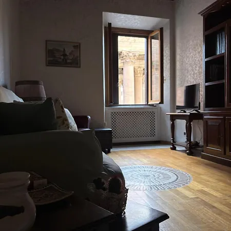 Maison Elisa- Pantheon View Apartamento *